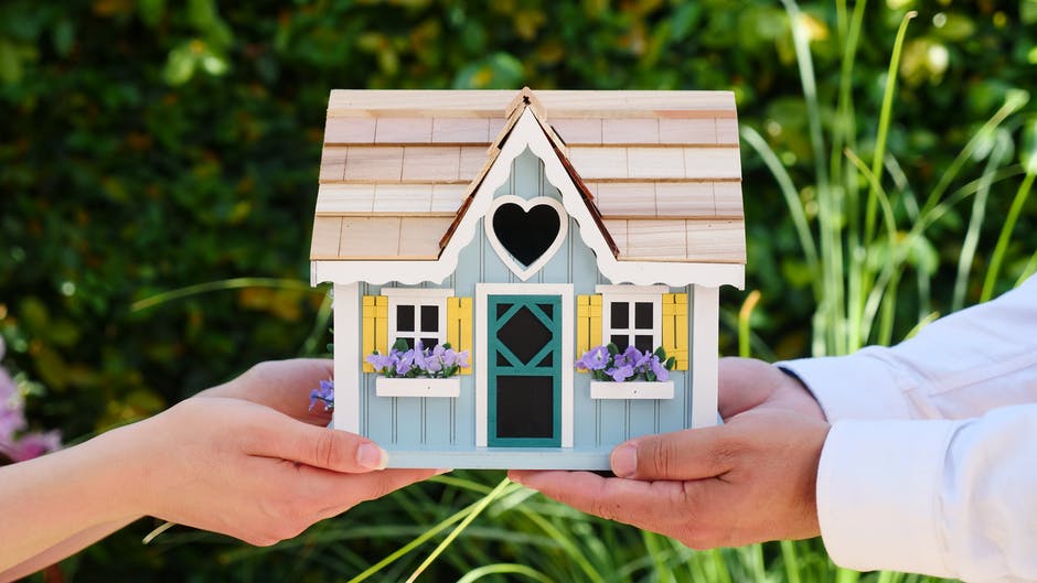 HOA Manager: Guiding Homeowners Associations Towards Excellence